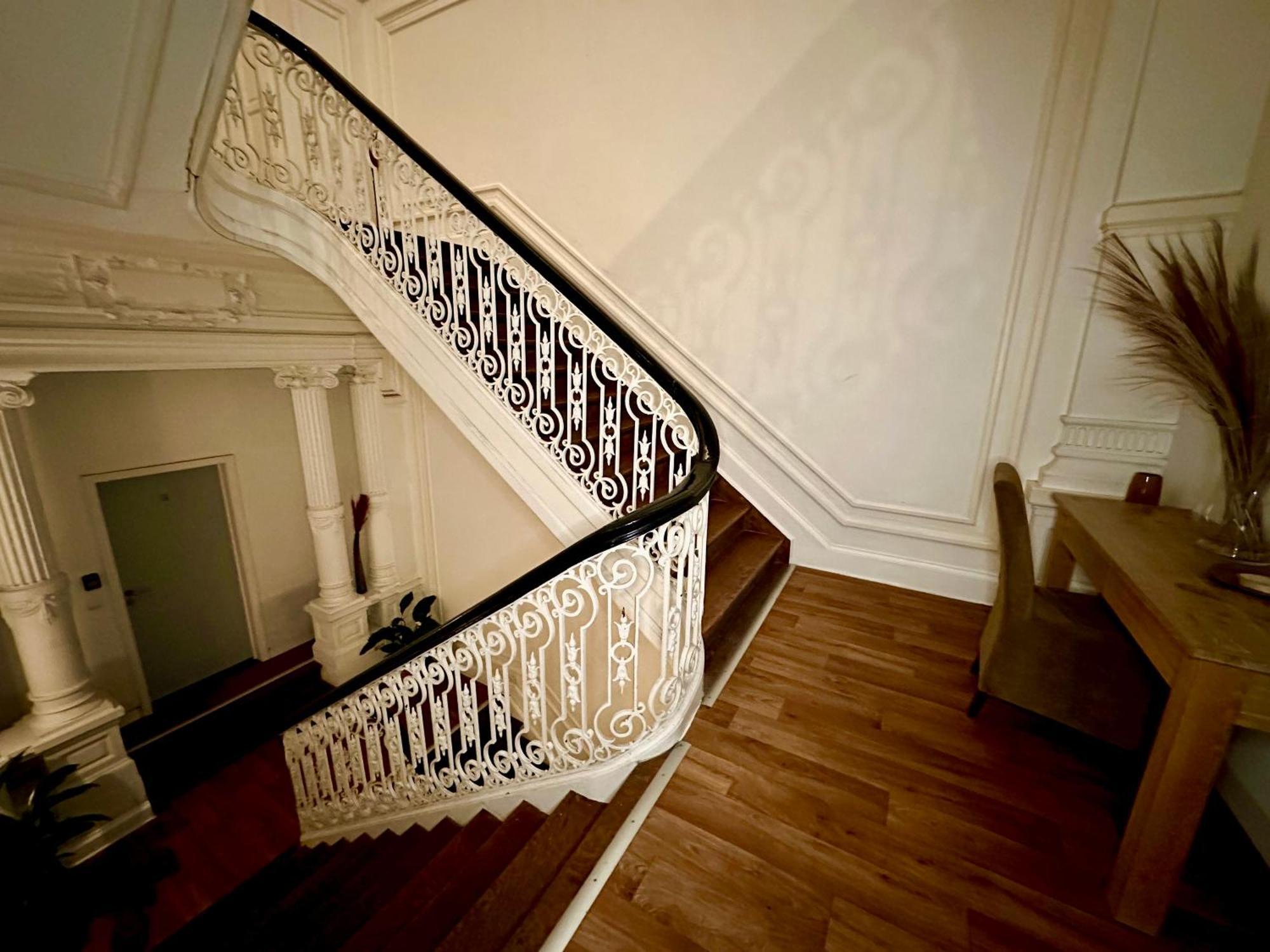 Luxury Suites Castel By Rikas Hotels Anvers Dış mekan fotoğraf